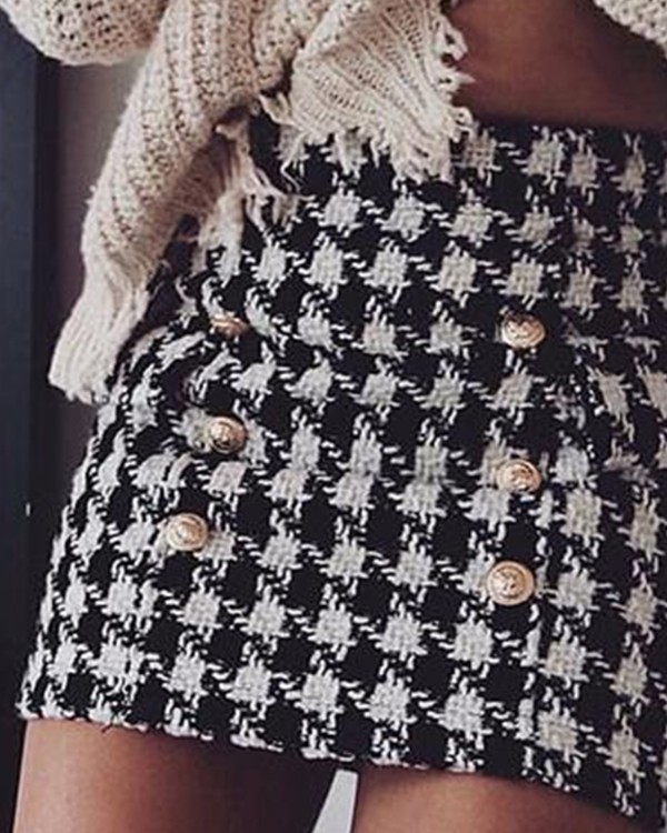 Houndstooth Print Button Decor Pocket Mini Skirt