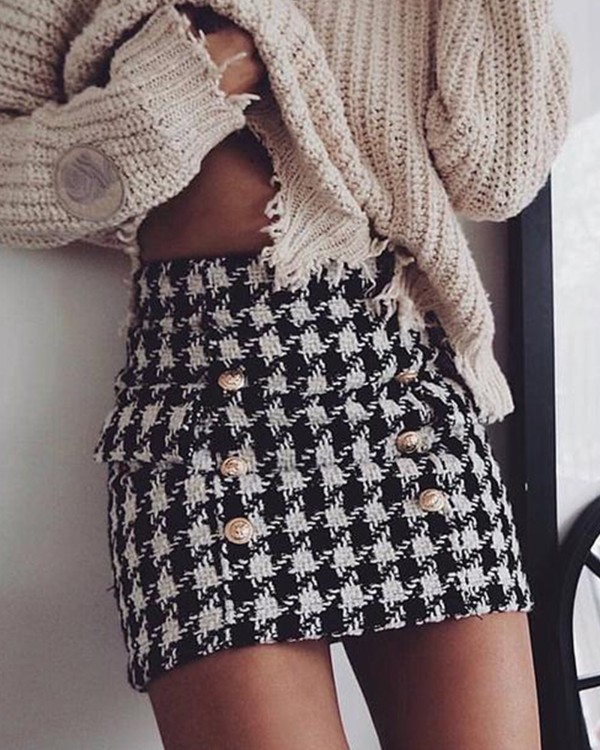 Houndstooth Print Button Decor Pocket Mini Skirt